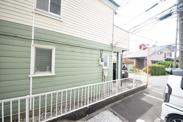 レオパレスブルースカイ 阿久和の物件内観写真